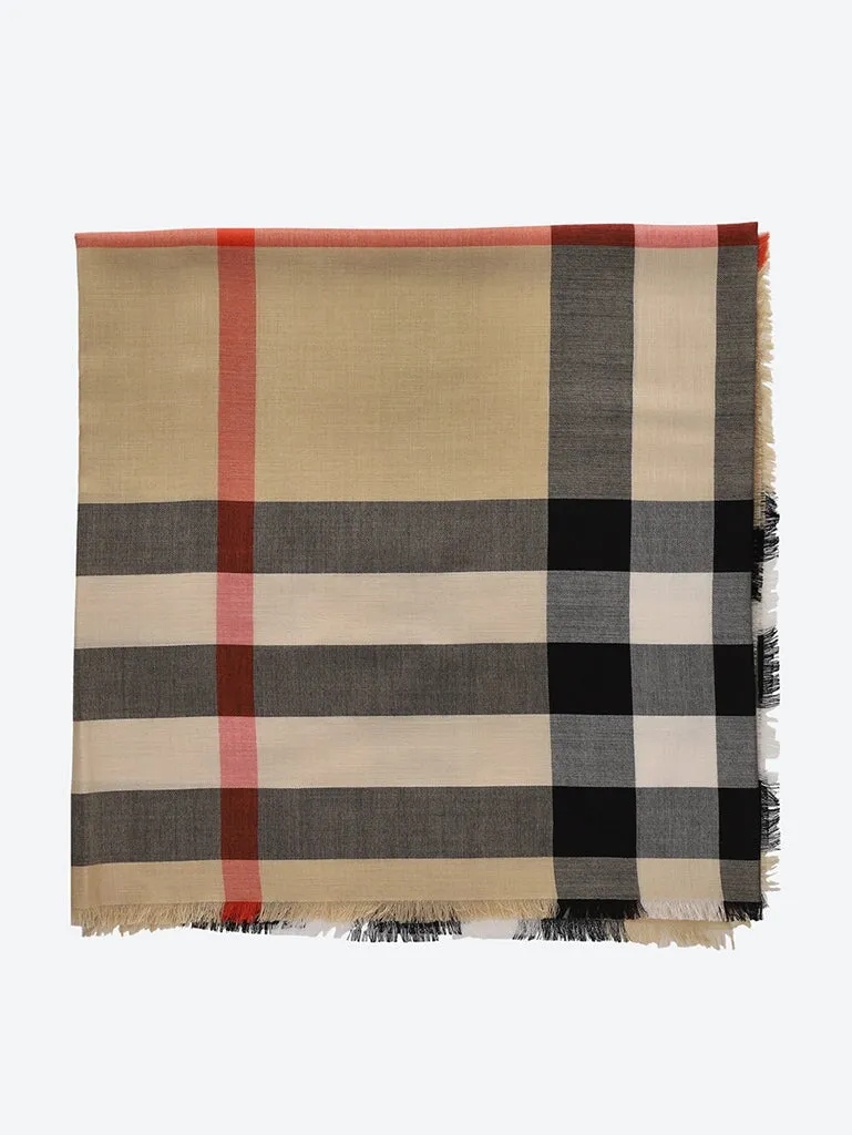Half mega check scarf