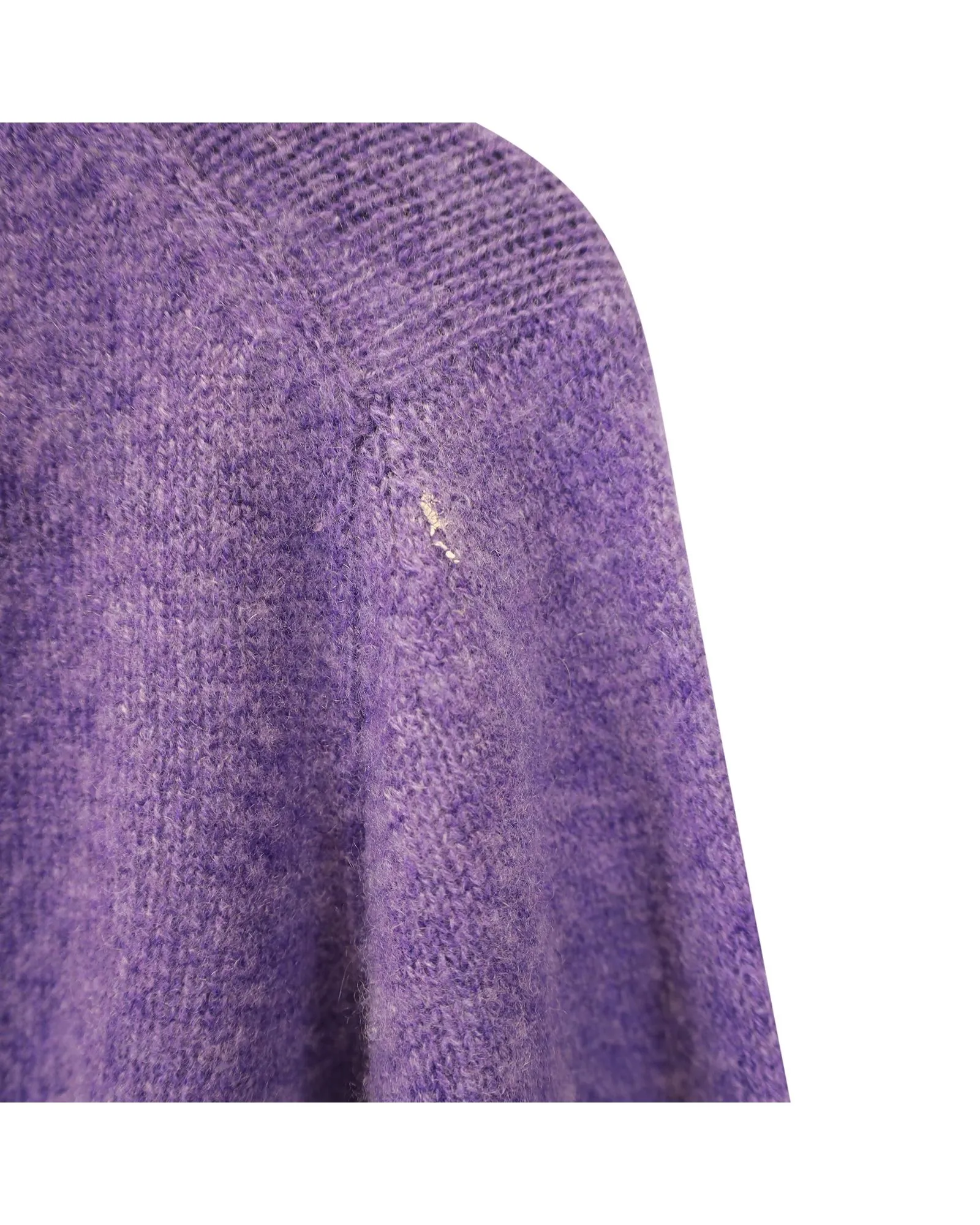 Luxurious Cashmere Crewneck Sweater in Relaxed Fit