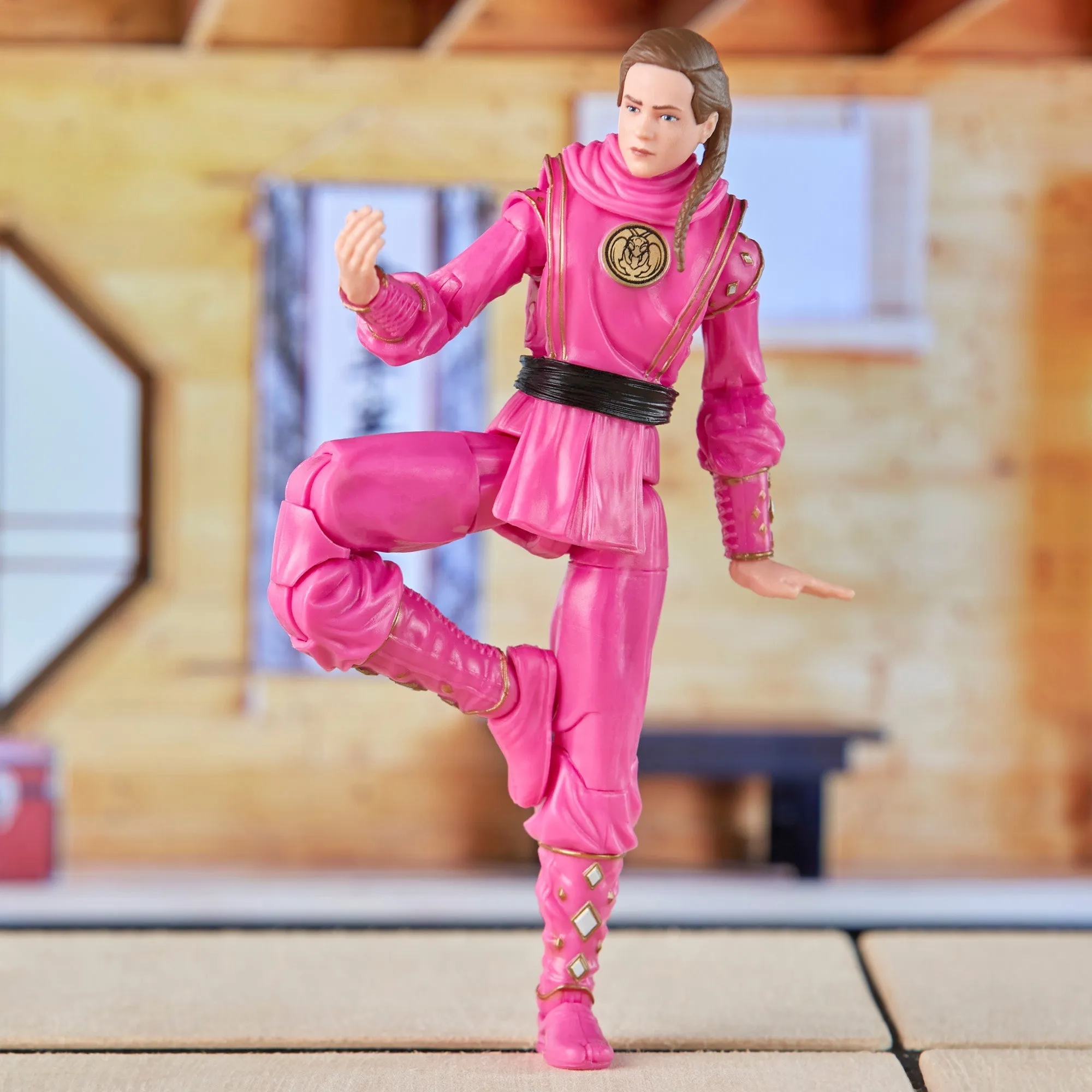 Power Rangers Lightning Collection Mighty Morphin X Cobra Kai Samantha LaRusso Morphed Pink Mantis Ranger