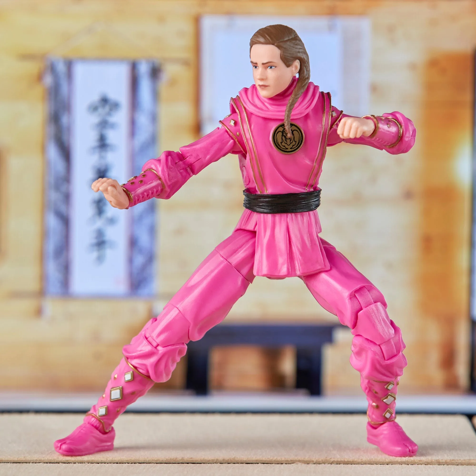 Power Rangers Lightning Collection Mighty Morphin X Cobra Kai Samantha LaRusso Morphed Pink Mantis Ranger
