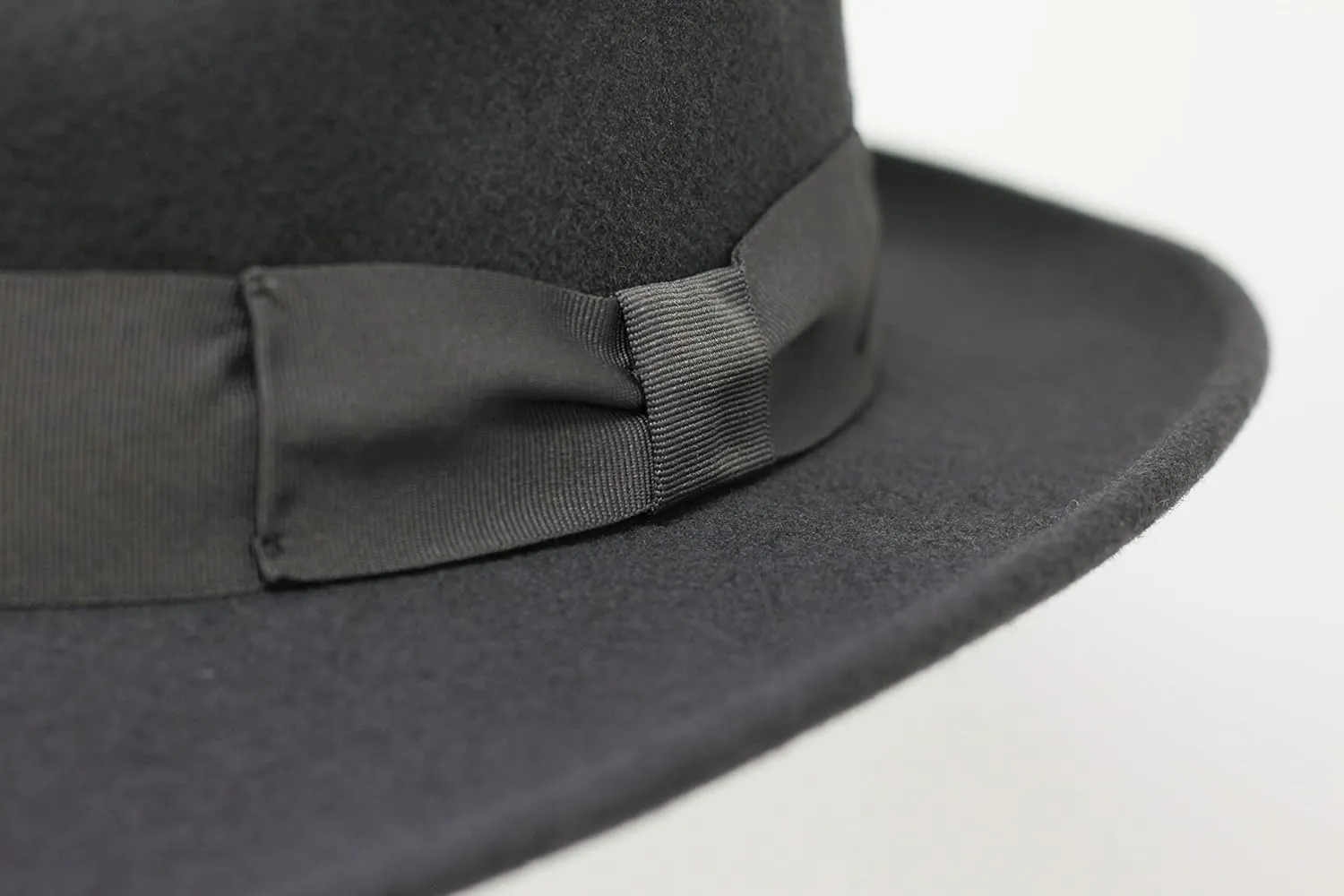 Swift - Lightweight Fedora - 100% Wool Felt - Crushable for Travel - Water Resistant - Snap Brim